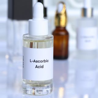 Kwas L-askorbinowy (witamina C)